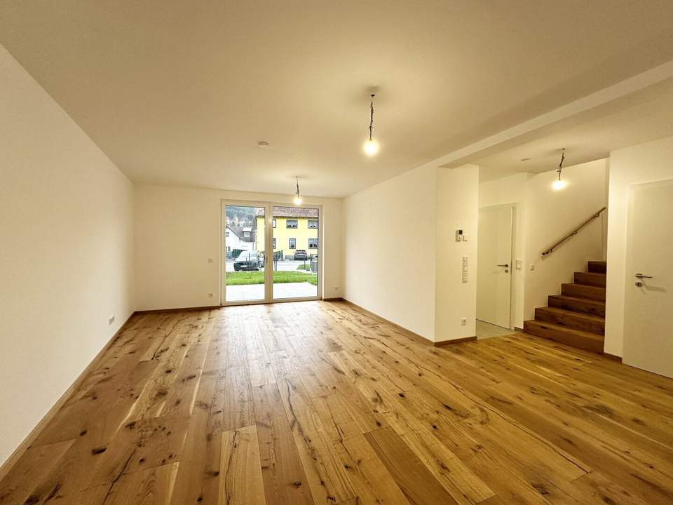 Neubau-Reihenhäuser in Markt Piesting – nur 35 Min. von Wien