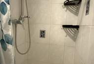 Singlewohnung mit Flair und Fun: Anlage mit großem Garten und Outdoor-Swimmingpool