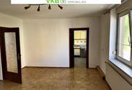 BAD HALL | Ruhiges Wohnen über kulinarischer Vielfalt! 2-Zimmer-Wohnung im 4-Parteienhaus!