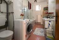 Geräumiges Haus mit Potenzial und großem Garten in Theiß !