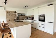 Edle 3- Zimmer-Wohnung mit großer Dachterrasse