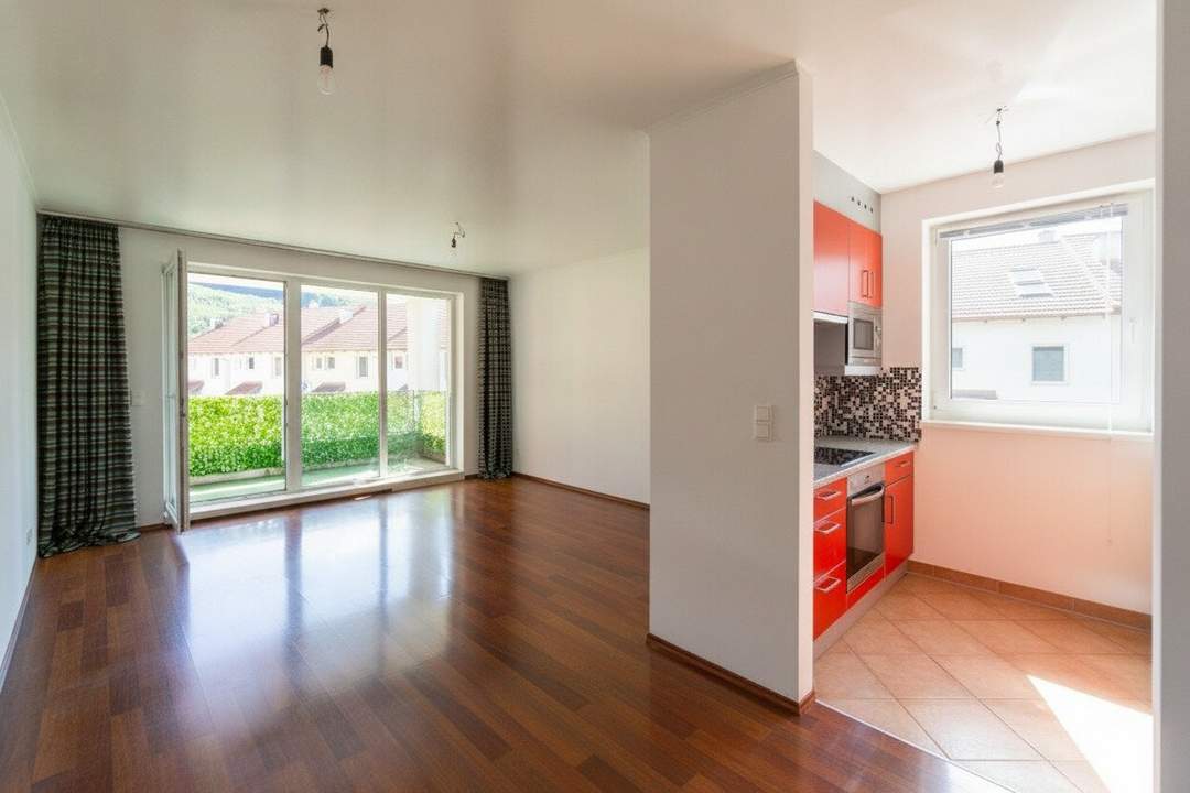 Attraktive 3-Zimmer-Wohnung mit Klimaanlage, Balkon, Stellplatz und rascher Wien-Anbindung