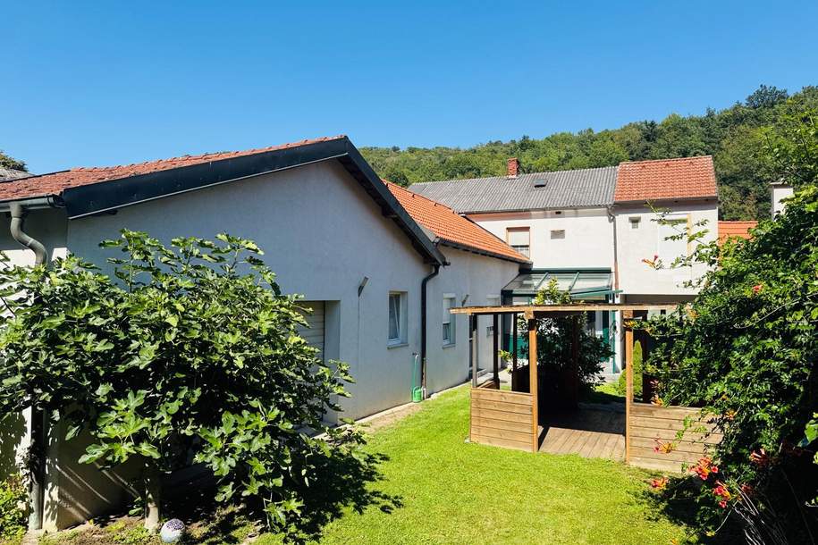 Einfamilienhaus mit Garage & Wintergarten in Ortsrandlage, Haus-kauf, 399.999,€, 7082 Eisenstadt-Umgebung