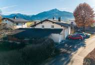 Zwei Wohneinheiten, ein Ausblick – Zweifamilienhaus mit Bergpanorama