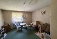 Renovierungsbedürftiges Haus mit schöner Aussicht und großem Potenzial