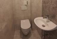 Zinshaus mit 5 Wohneinheiten, 5 KFZ Garagenplätze, Balkone, Garten (vermietet)