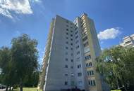 Sofortbezug möglich /sehr gepfegte 2 Zimmerwohnung mit Loggia und KFZ-Abstellplatz in zentraler Lage,