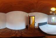 "Haus &amp; Grundstück – Baugrund inklusive!"