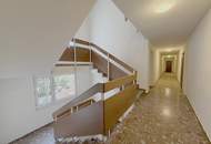 Moderne Wohnung mit Loggia in Villengegend!