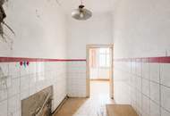 Charmante 2-Zimmer-Altbauwohnung mit Potenzial in zentraler Ruhelage
