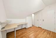 Dachgeschosswohnung mit Wohlfühl-Atmosphäre im Zentrum- Inklusive Parkplatz!