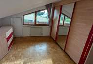 Geräumige 5-Zimmer-DG-Wohnung mit Balkon in Frauental (Provisionsfrei)