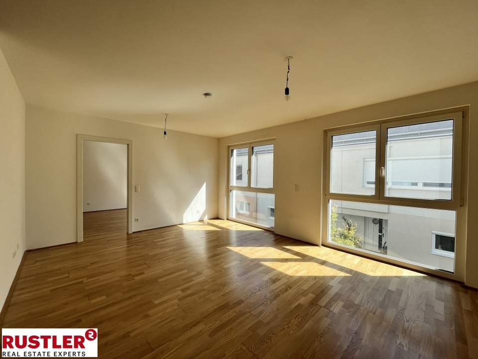 Wunderschöne & lichtdurchflutete 2-Zimmer Wohnung in Lobaunähe!