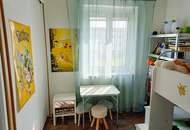 4-Zimmer-Wohnung in ruhiger Siedlungslage – 1. Stock mit absperrbarem Tiefgaragenplatz