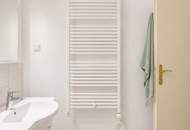 | CHARMANTE 2-ZIMMER-WOHNUNG | BALKON |
