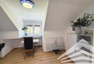 Familientraum - umfassend renoviertes Haus mit Keller in Paschinger Grünlage!