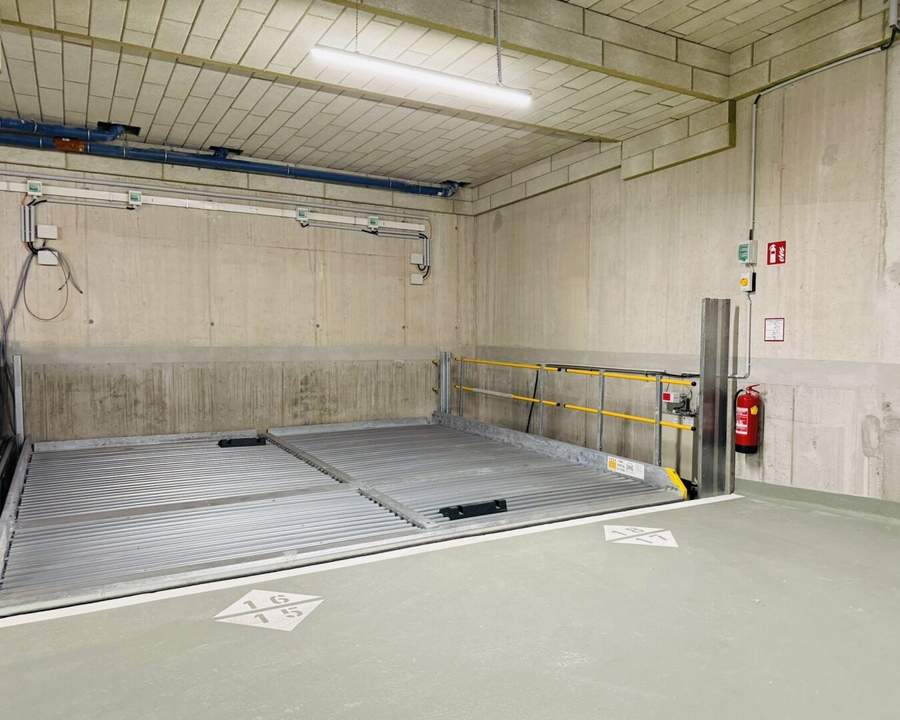 Tiefgaragenplatz zu vermieten ! Nähe U-Bahn Längenfeldgasse ( U4, U6 )
