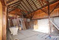 Großzügiges Wohnhaus mit Garten und Nebengebäuden in Steinberg sofort zu beziehen