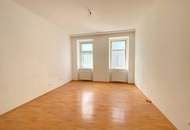 SONNIG und RUHIG! ALTBAU-WOHNUNG zu SANIEREN