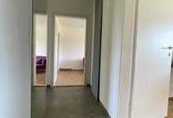 Stilvolle 3-Zimmer Wohnung mit praktischer Raumaufteilung und Wohlfühlcharakter in Steyr Münichholz verspricht 1A-Infrastuktur! Große Fenster, modernes Badezimmer und gepflegte Böden garantieren höchste Wohnqualität!