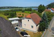 Wohnhaus mit großem Garten, Garage und Blick auf die Burg Güssing