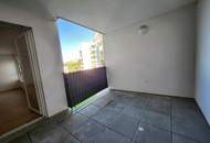 schöne 2 Zimmerwohnung mit Loggia