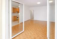 Großzügige 2-Zimmer-Wohnung mit Balkon | U-Bahnnähe