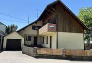 Großzügiges Ein- oder Zweifamilienhaus mit Pool in attraktiver, zentraler Lage