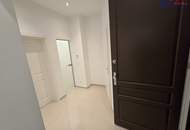 Neu sanierte 60 m² Altbau-Eigentumswohnung - PROVISIONSFREI