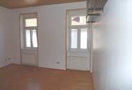 Kleine, feine 1-Zimmer-Altbauwohnung/Nähe Schuhmeierplatz