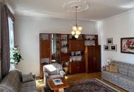 Sehr charmante Altbauwohnung in TOP-Lage