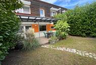 Modernisiertes wunderschönes Reihenhaus mit überdachter Terrasse und Garten