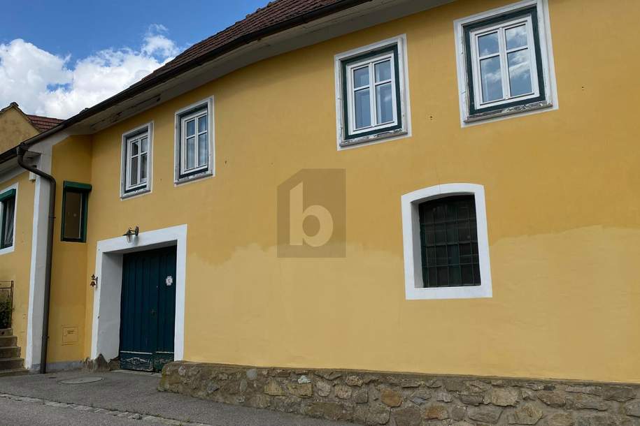 GESCHICHTSTRÄCHTIGES EINFAMILIENHAUS / WINZERHOF IN DER IDYLLE, Haus-kauf, 250.000,€, 3491 Krems(Land)