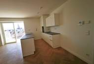 Dachgeschosswohnung der Superlative: 3 Zimmer mit viel Freifläche & Luxus pur in Citynähe : ab November zur Anmietung frei!