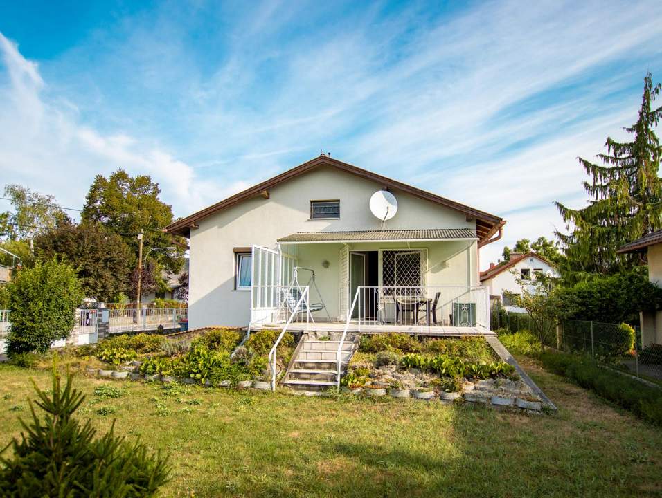 Kleines Wohlfühl- Haus in beliebter Badener Lage mit viel Potential!