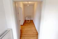ERDGESCHOSS ERSTBEZUG