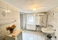 Sanierungsbedürftiges Wohnhaus mit Garten, Terrasse und Entwicklungspotenzial in Hauskirchen!