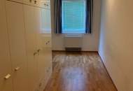 Exquisit voll möbliertes Apartment mit Balkon in zentraler Lage!