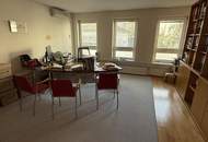 ca. 225 m²repräsentative Büroräumlichkeiten in Zentrumsnähe mit Parkplätzen zu vermieten