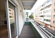 Schöne 1-Zimmer-Wohnung mit Balkon direkt an der Donau