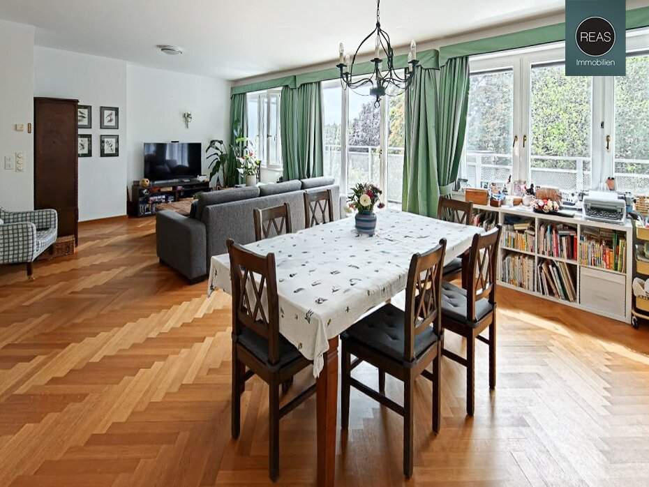 Provisionsfrei: Dachgeschoss - Maisonette in Döblinger Toplage mit 3 Terrassen! Garage verfügbar!