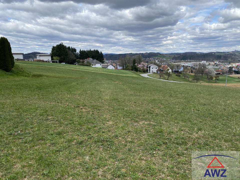 Traumhaftes Grundstück in erhöhter Lage mit Aussicht Nähe Feldbach!