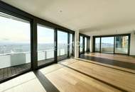 Traum-Apartment mit Rundumblick und 86 qm Balkon . Gym, Sauna, Pool, Bar, Restaurant &amp; Lounges