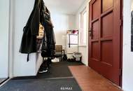 Einfamilienhaus mit zwei separaten Wohneinheiten