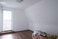Fantastischer Weitblick in toller Lage - 72,36m² DG-Wohnung mit 37,60m² Dachterrasse und überdachten Parkplatz!