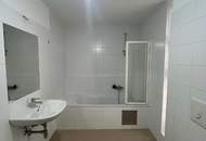Wunderschöne 2-Zimmer-Wohnung mit großen Garten und Terrasse!