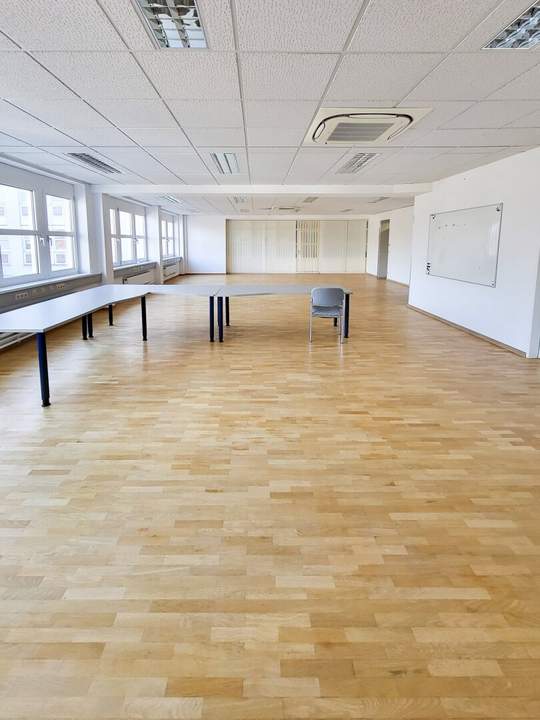 Ruhige Büro- und Lagerflächen in 1230 Wien