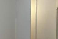 | 4 ZIMMER | LOGGIA | MIT EINBAUKÜCHE | NAHE TAUBSTUMMENGASSE | AB SOFORT