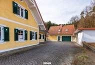 LANDHAUSVILLA mit HOF-ENSEMBLE, GÄSTEWOHNUNGEN UND ENTWICKLUNGSPOTENTIAL