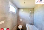 Between Calm and Clarity-Ein Reihenhaus, das Licht und Stille in Balance bringt